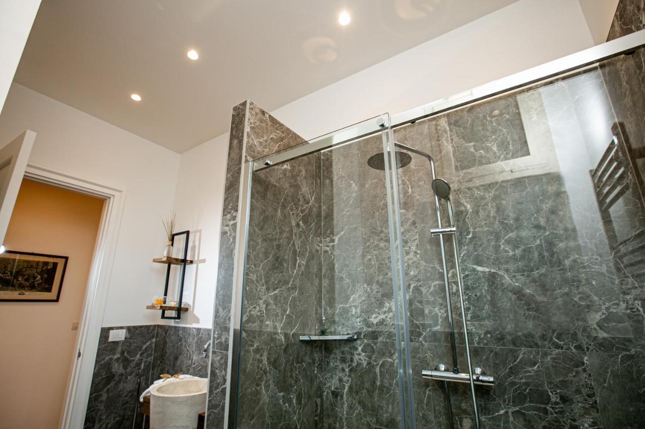 Apartamento Abate Luxury Interno 3 Bari Exterior foto
