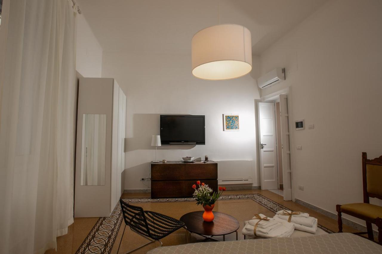 Apartamento Abate Luxury Interno 3 Bari Exterior foto