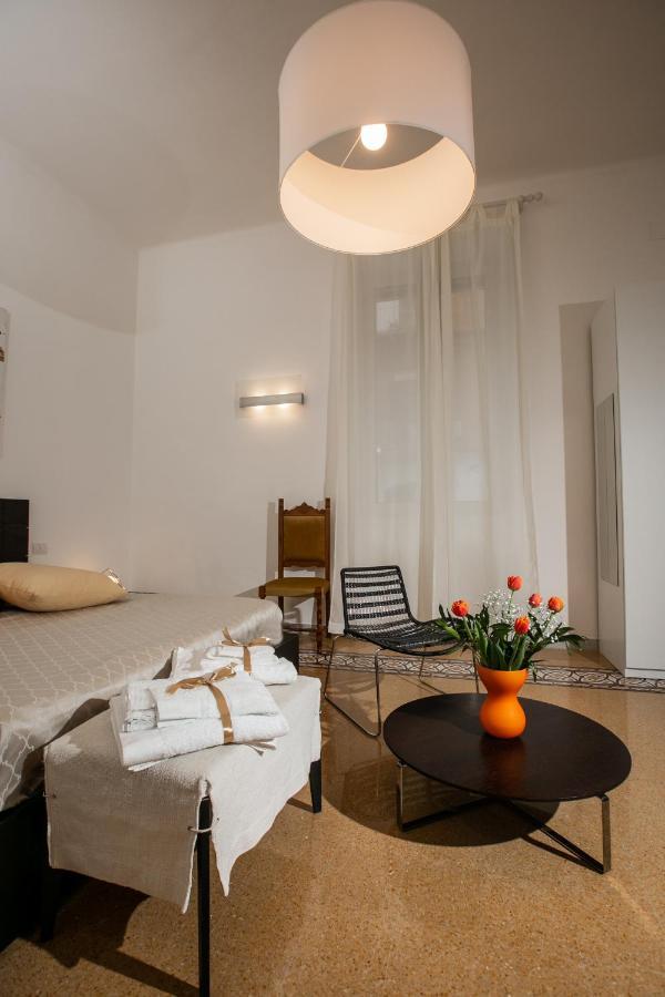 Apartamento Abate Luxury Interno 3 Bari Exterior foto